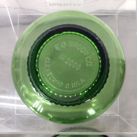 Vintage Green Glass Bowl by EO Brody Co with Scalloped Rim Pedestal Bowl - Picture 12 of 13